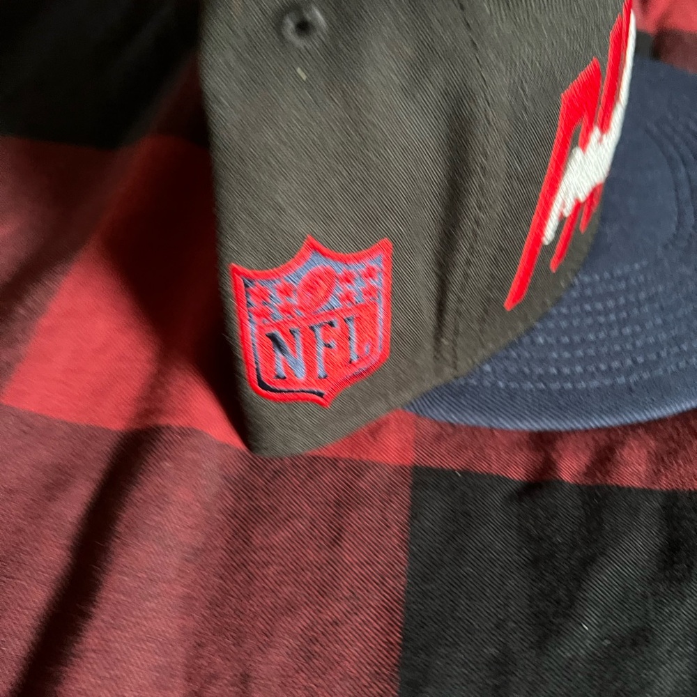 SnapBack Hat - Picture 2 of 3